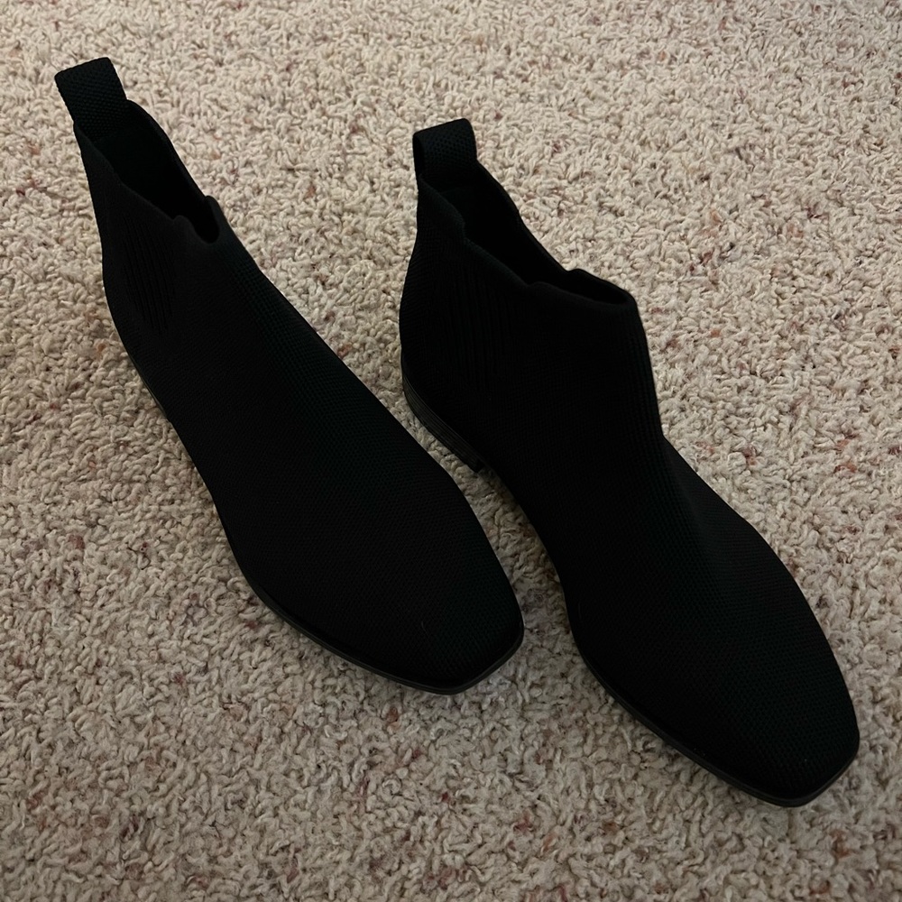 Vivaia Women’s Ryan Pro Slip-On Waterproof Chelsea Boots, Black, Size 7 - Picture 6 of 7
